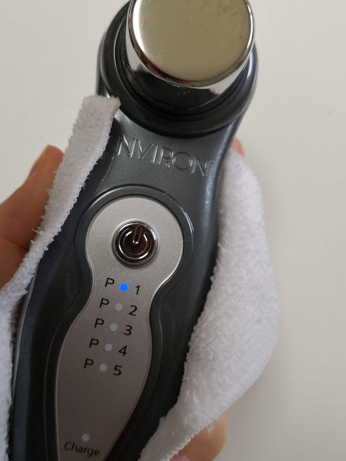エンビロン待望のホームケア美顔器「DFモバイル」最新情報~使い方