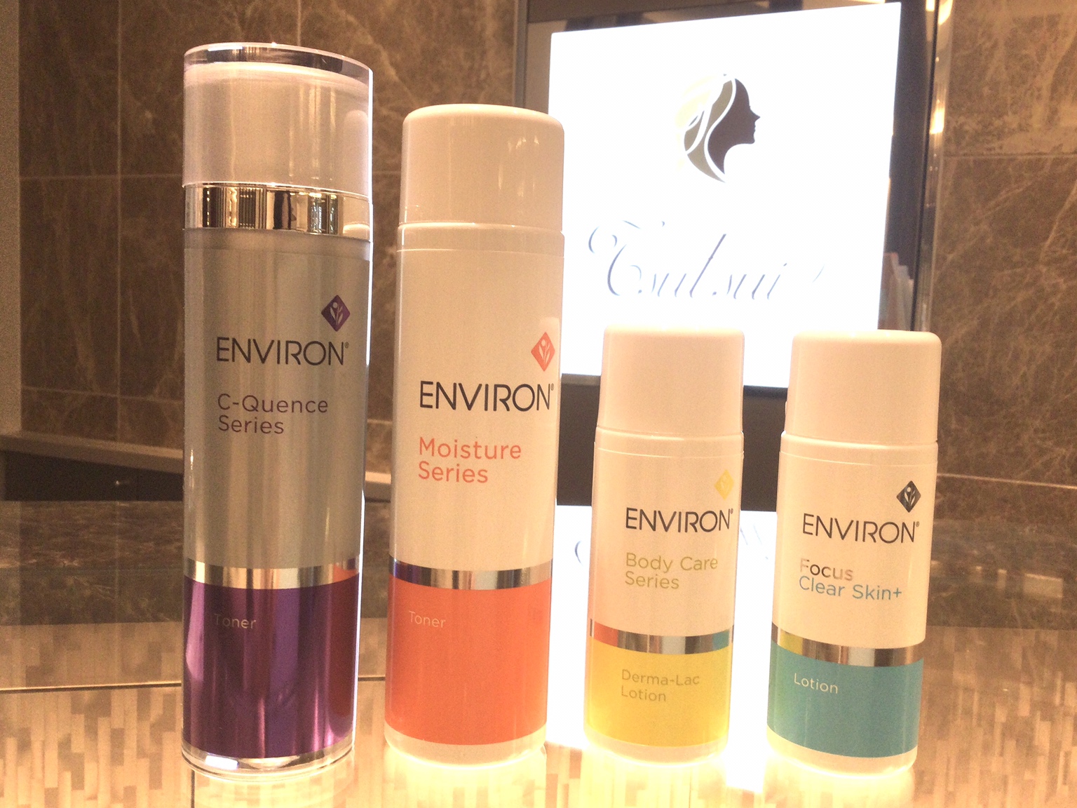 保存版】エンビロンのトーナーは効果絶大？種類別の選び方・使い方